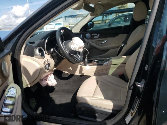 2019 Mercedes-Benz C 300 with VIN 55SWF8DB4KU288353, listed as a Copart auction lot 54496645 with Not provided miles and Salvage title. Bid and sale history available at DreamBid. Image 7.