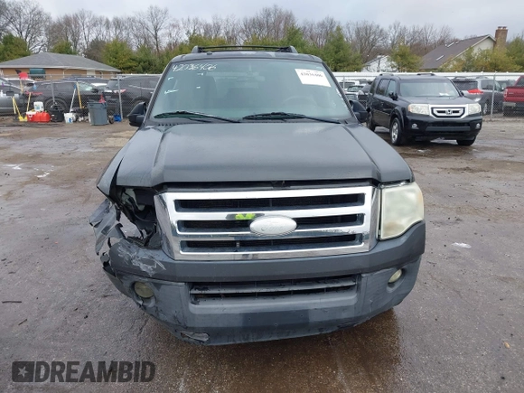 2007 Ford Expedition XLT with VIN 1FMFU15507LA64326, listed as a IAAI auction lot 42036406 with Not provided miles and . Bid and sale history available at DreamBid. Image 13.