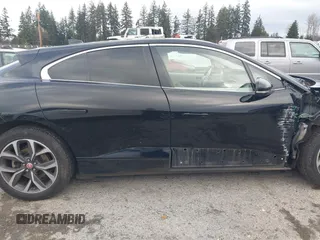 2019 Jaguar I-PACE HSE with VIN SADHD2S11K1F75415, listed as a IAAI auction lot 41037733 with 58,573 mi miles. Bid and sale history available at carsss.com. Image 14.