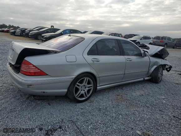 2006 Mercedes-Benz S-Class 5.0L with VIN WDBNG75J26A468549, listed as a Copart auction lot 75333554 with 0 mi miles and Salvage Title. Bid and sale history available at carsss.com. Image 3.