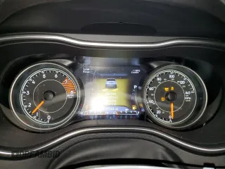 2022 Jeep Cherokee Limited with VIN 1C4PJMDX3ND540954, listed as a Copart auction lot 51839435 with 31,064 mi miles and Salvage title. Bid and sale history available at DreamBid. Image 9.