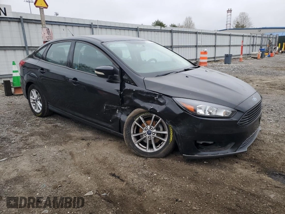 2016 Ford Focus SE with VIN 1FADP3F26GL397557, listed as a Copart auction lot 52165405 with 102,245 mi miles and Salvage Title. Bid and sale history available at carsss.com. Image 4.
