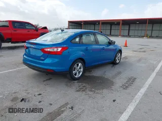 2014 Ford Focus SE with VIN 1FADP3F23EL310193, listed as a IAAI auction lot 41808058 with 53,658 mi miles. Bid and sale history available at carsss.com. Image 4.