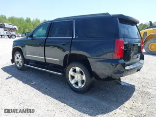 2019 Chevrolet Tahoe LT with VIN 1GNSCBKC4KR231153, listed as a IAAI auction lot 42017325 with 116,960 mi miles. Bid and sale history available at carsss.com. Image 3.