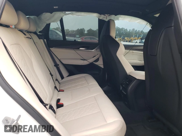 2021 BMW X3 M с VIN 5YMTS0C04M9G57284, выставлен на аукционе Copart как лот 79072684 с пробегом Не указан миль и Списание • Salvage title. История ставок и продаж доступна на DreamBid. Изображение 11.
