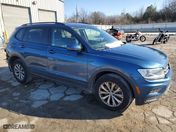 2019 Volkswagen Tiguan S with VIN 3VV1B7AX8KM087506, listed as a Copart auction lot 88117045 with 109,717 mi miles and Salvage Title. Bid and sale history available at carsss.com. Image 4.
