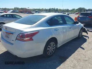2014 Nissan Altima 2.5 S with VIN 1N4AL3AP6EN365081, listed as a IAAI auction lot 41770478 with 188,852 mi miles. Bid and sale history available at carsss.com. Image 4.