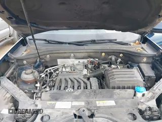 2021 Volkswagen Atlas SE z VIN 1V2JR2CA3MC555490, wystawiony jako IAAI lot #41286240 z przebiegiem 89 435 mil mil oraz . Historia ofert i sprzedaży dostępna na DreamBid. Obrazek 10.