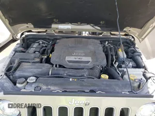 2018 Jeep Wrangler Sahara z VIN 1C4AJWBGXJL811092, wystawiony jako IAAI lot #42305620 z przebiegiem 41 021 mil mil oraz . Historia ofert i sprzedaży dostępna na DreamBid. Obrazek 10.