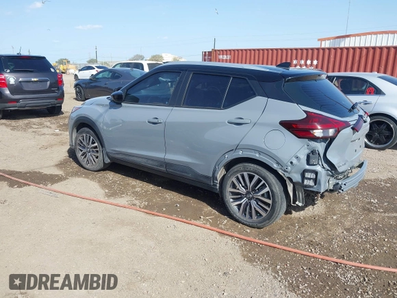 2024 Nissan Kicks SV with VIN 3N1CP5CV7RL484703, listed as a IAAI auction lot 41815971 with 20,961 mi miles. Bid and sale history available at carsss.com. Image 3.