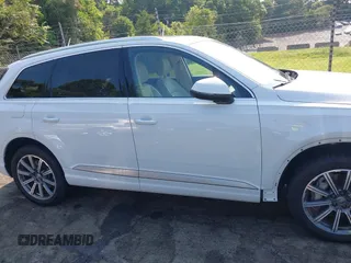 2017 Audi Q7 Premium Plus z VIN WA1LAAF74HD023137, wystawiony jako IAAI lot #42589949 z przebiegiem 75 860 mil mil oraz . Historia ofert i sprzedaży dostępna na DreamBid. Obrazek 13.