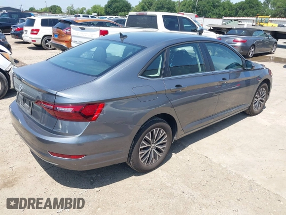 2021 Volkswagen Jetta S z VIN 3VWC57BU0MM098146, wystawiony jako IAAI lot #42201070 z przebiegiem 47 792 mil mil oraz . Historia ofert i sprzedaży dostępna na DreamBid. Obrazek 4.