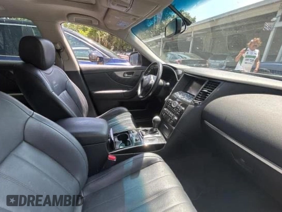 2014 Infiniti QX70 с VIN JN8CS1MW7EM410374, выставлен на аукционе Copart как лот 62132295 с пробегом 79 644 миль миль и Чистый • Clean title. История ставок и продаж доступна на DreamBid. Изображение 5.