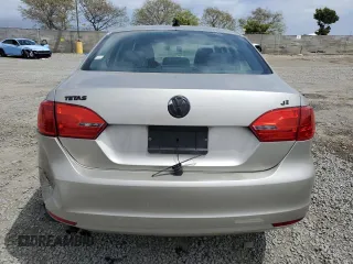 2014 Volkswagen Jetta Sedan SE with VIN 3VWD17AJ5EM241617, listed as a Copart auction lot 53378175 with 110,093 mi miles and Salvage Title. Bid and sale history available at carsss.com. Image 6.