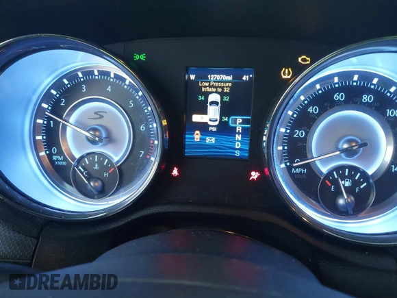 2014 Chrysler 300 S with VIN 2C3CCABG2EH352220, listed as a IAAI auction lot 41796284 with 127,070 mi miles and . Bid and sale history available at DreamBid. Image 15.