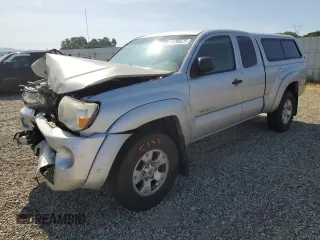 2010 Toyota Tacoma PreRunner with VIN 5TETU4GN0AZ706476, listed as a Copart auction lot 54798535 with 192,691 mi miles and Salvage title. Bid and sale history available at DreamBid. Image 1.