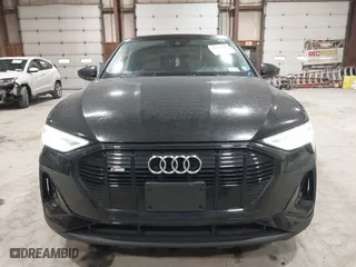 2021 Audi e-tron Sportback S line Premium with VIN WA11AAGE7MB037141, listed as a IAAI auction lot 41787822 with 31,834 mi miles. Bid and sale history available at carsss.com. Image 12.