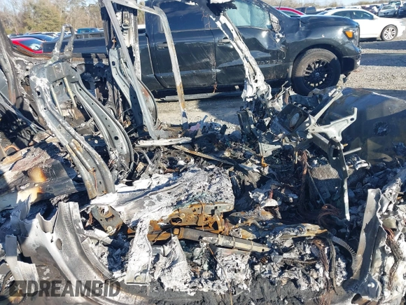 2016 Ford F-150 XLT with VIN 1FTEW1EG1GFA96065, listed as a IAAI auction lot 41241143 with Not provided miles and . Bid and sale history available at DreamBid. Image 5.
