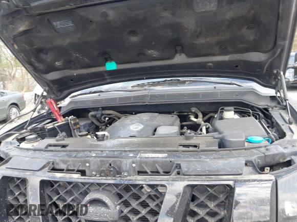 2009 Nissan Titan LE with VIN 1N6BA07D79N317253, listed as a IAAI auction lot 41944642 with 231,896 mi miles. Bid and sale history available at carsss.com. Image 10.
