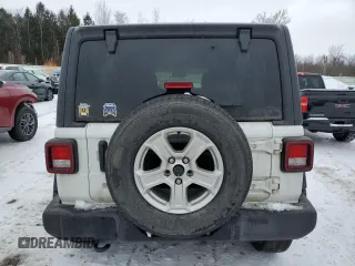2020 Jeep Wrangler Unlimited Sport S with VIN 1C4HJXDN3LW226422, listed as a Copart auction lot 44763105 with 103,097 mi miles and Salvage title. Bid and sale history available at DreamBid. Image 6.