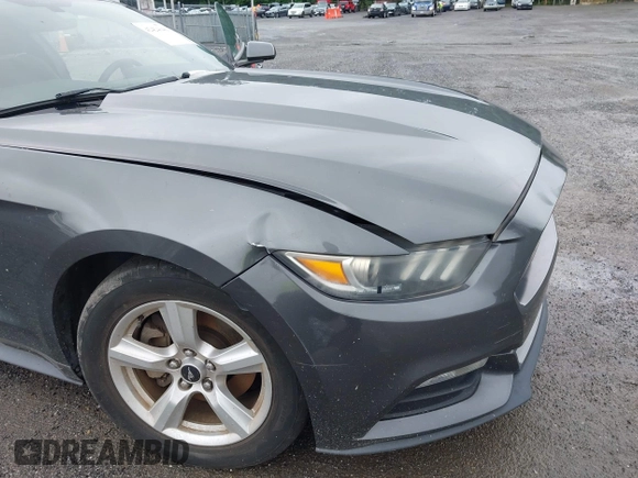 2016 Ford Mustang V6 с VIN 1FA6P8AM0G5255711, выставлен на аукционе IAAI как лот 42424046 с пробегом Не указан миль и . История ставок и продаж доступна на DreamBid. Изображение 6.