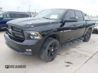 2012 Ram 1500 Sport с VIN 1C6RD7MT2CS186522, выставлен на аукционе IAAI как лот 42006098 с пробегом 158 618 миль миль и . История ставок и продаж доступна на DreamBid. Изображение 17.