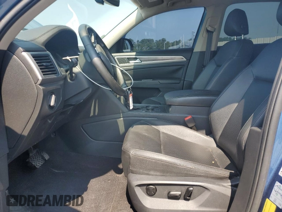 2019 Volkswagen Atlas SE with VIN 1V2UR2CA1KC511109, listed as a Copart auction lot 61486975 with 165,182 mi miles and Salvage title. Bid and sale history available at DreamBid. Image 7.