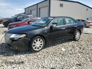 2012 Lincoln MKZ z VIN 3LNHL2GCXCR826943, wystawiony jako Copart lot #54252005 z przebiegiem 169 936 mil mil oraz Czysty tytuł • Clean title. Historia ofert i sprzedaży dostępna na DreamBid. Obrazek 1.