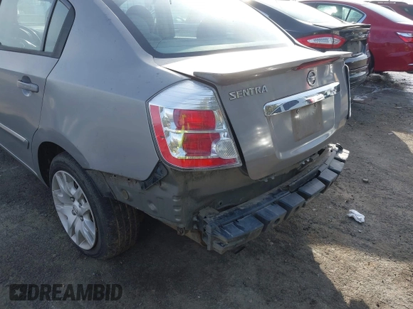 2011 Nissan Sentra SR with VIN 3N1AB6AP8BL636591, listed as a IAAI auction lot 41617595 with 189,995 mi miles and . Bid and sale history available at DreamBid. Image 6.