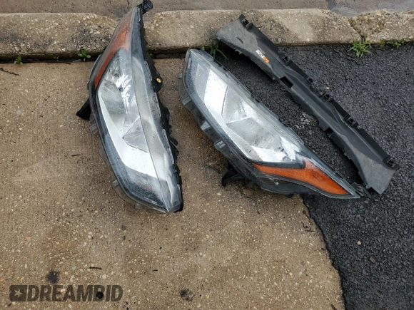 2020 Ford Transit Connect XL с VIN NM0LE7E25L1468772, выставлен на аукционе Copart как лот 64372685 с пробегом 104 508 миль миль и Чистый • Clean title. История ставок и продаж доступна на DreamBid. Изображение 13.