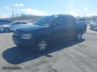 2011 Chevrolet Avalanche LT with VIN 3GNTKFE36BG278100, listed as a IAAI auction lot 41993325 with 246,808 mi miles. Bid and sale history available at carsss.com. Image 2.