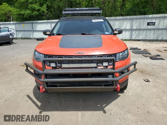 2018 Jeep Compass Trailhawk with VIN 3C4NJDDB3JT424282, listed as a Copart auction lot 52870765 with 95,208 mi miles and Salvage title. Bid and sale history available at DreamBid. Image 5.