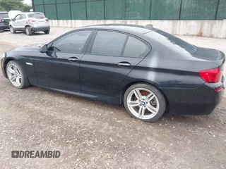 2013 BMW 5 Series 550i xDrive с VIN WBAFU9C51DDY72113, выставлен на аукционе IAAI как лот 42446069 с пробегом Не указан миль и . История ставок и продаж доступна на DreamBid. Изображение 3.