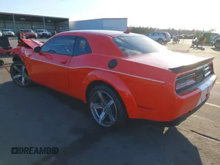 2021 Dodge Challenger R/T Scat Pack z VIN 2C3CDZFJ9MH637240, wystawiony jako IAAI lot #41411595 z przebiegiem 13 175 mil mil oraz . Historia ofert i sprzedaży dostępna na DreamBid. Obrazek 3.