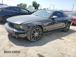 2008 Ford Mustang Deluxe with VIN 1ZVHT80N085196859, listed as a Copart auction lot 62763755 with 151,021 mi miles and Clean title. Bid and sale history available at DreamBid. Image 1.