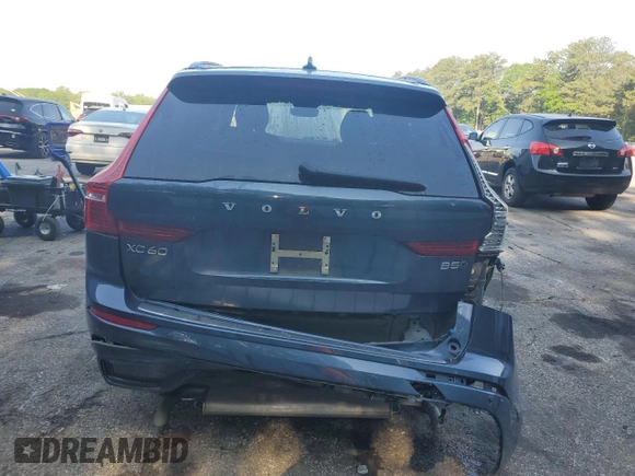 2024 Volvo XC60 Plus Dark Theme с VIN YV4L12RL3R1739158, выставлен на аукционе Copart как лот 55222325 с пробегом 35 819 миль миль и Списание • Salvage title. История ставок и продаж доступна на DreamBid. Изображение 6.