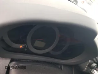 2011 Toyota RAV4 Sport z VIN JTMRF4DVXB5038649, wystawiony jako Copart lot #44955305 z przebiegiem Nie podano mil oraz Szkoda całkowita • Salvage title. Historia ofert i sprzedaży dostępna na DreamBid. Obrazek 9.