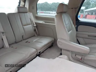 2008 Chevrolet Tahoe 3LT with VIN 1GNFC13J78R262091, listed as a IAAI auction lot 42184034 with 191,860 mi miles and . Bid and sale history available at DreamBid. Image 8.