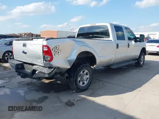 2015 Ford F-350 Platinum z VIN 1FT7W3B67FEB54426, wystawiony jako IAAI lot #42210820 z przebiegiem 189 387 mil mil oraz . Historia ofert i sprzedaży dostępna na DreamBid. Obrazek 4.