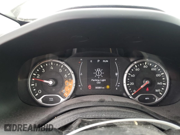 2017 Jeep Renegade Latitude with VIN ZACCJABBXHPF27614, listed as a Copart auction lot 59770505 with 95,981 mi miles and Salvage title. Bid and sale history available at DreamBid. Image 9.