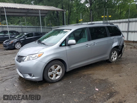 2012 Toyota Sienna LE AAS with VIN 5TDKK3DC8CS224112, listed as a Copart auction lot 59701725 with 200,726 mi miles and Salvage title. Bid and sale history available at DreamBid. Image 1.