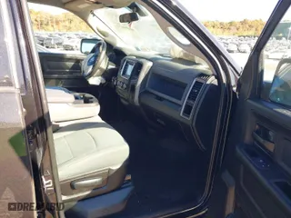2019 Ram 1500 Classic Express with VIN 1C6RR7FG9KS502384, listed as a IAAI auction lot 40694033 with 102,344 mi miles. Bid and sale history available at carsss.com. Image 5.