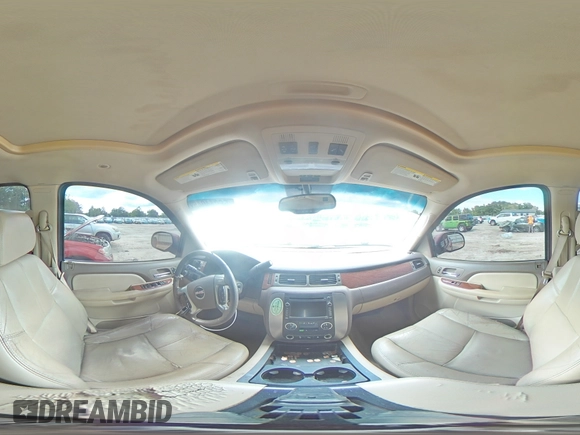 2007 GMC Yukon SLT z VIN 1GKFC13J67R234911, wystawiony jako Copart lot #56944045 z przebiegiem Nie podano mil oraz Szkoda całkowita • Salvage title. Historia ofert i sprzedaży dostępna na DreamBid. Obrazek 15.