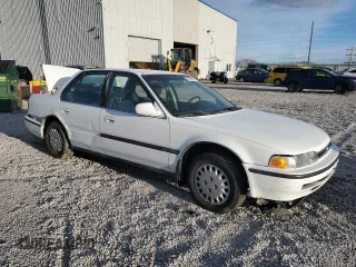 1993 Honda Accord LX with VIN 1HGCB7555PA075576, listed as a Copart auction lot 87296714 with 230,192 mi miles and Salvage Title. Bid and sale history available at carsss.com. Image 4.