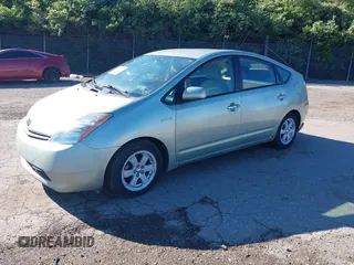 2007 Toyota Prius with VIN JTDKB20U877645725, listed as a IAAI auction lot 42190680 with Not Provided miles. Bid and sale history available at carsss.com. Image 2.