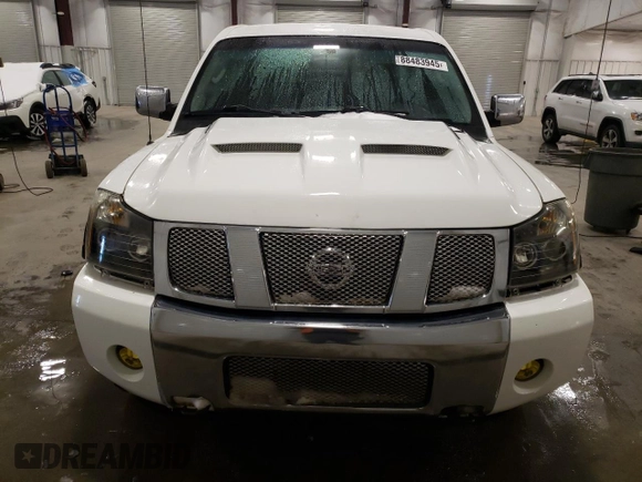 2005 Nissan Titan SE with VIN 1N6BA06B05N522536, listed as a Copart auction lot 88483945 with 183,459 mi miles and Salvage title. Bid and sale history available at DreamBid. Image 5.