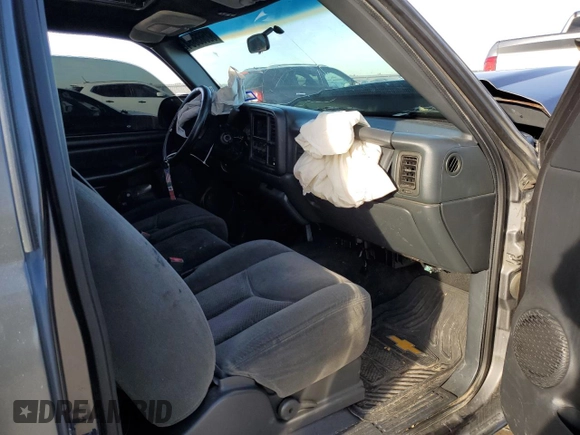 1999 Chevrolet Silverado 1500 with VIN 1GCEC14W3XZ158422, listed as a Copart auction lot 82565864 with 0 mi miles and Salvage Title. Bid and sale history available at carsss.com. Image 8.