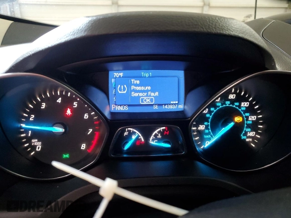 2013 Ford Escape SE with VIN 1FMCU0G98DUD08873, listed as a Copart auction lot 56416035 with 143,937 mi miles and Salvage title. Bid and sale history available at DreamBid. Image 9.