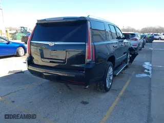 2017 Cadillac Escalade Platinum with VIN 1GYS4DKJ7HR349250, listed as a IAAI auction lot 41741978 with 109,277 mi miles. Bid and sale history available at carsss.com. Image 4.