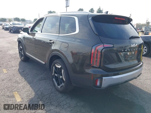 2024 Kia Telluride EX with VIN 5XYP34GC3RG521217, listed as a IAAI auction lot 41349510 with 3,798 mi miles and . Bid and sale history available at DreamBid. Image 3.